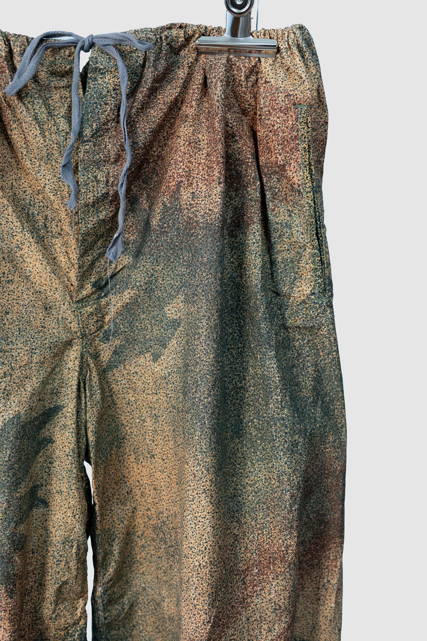 ~80er Jahre Jugoslawien Armee Scharfschützenhose Microdot Camouflage