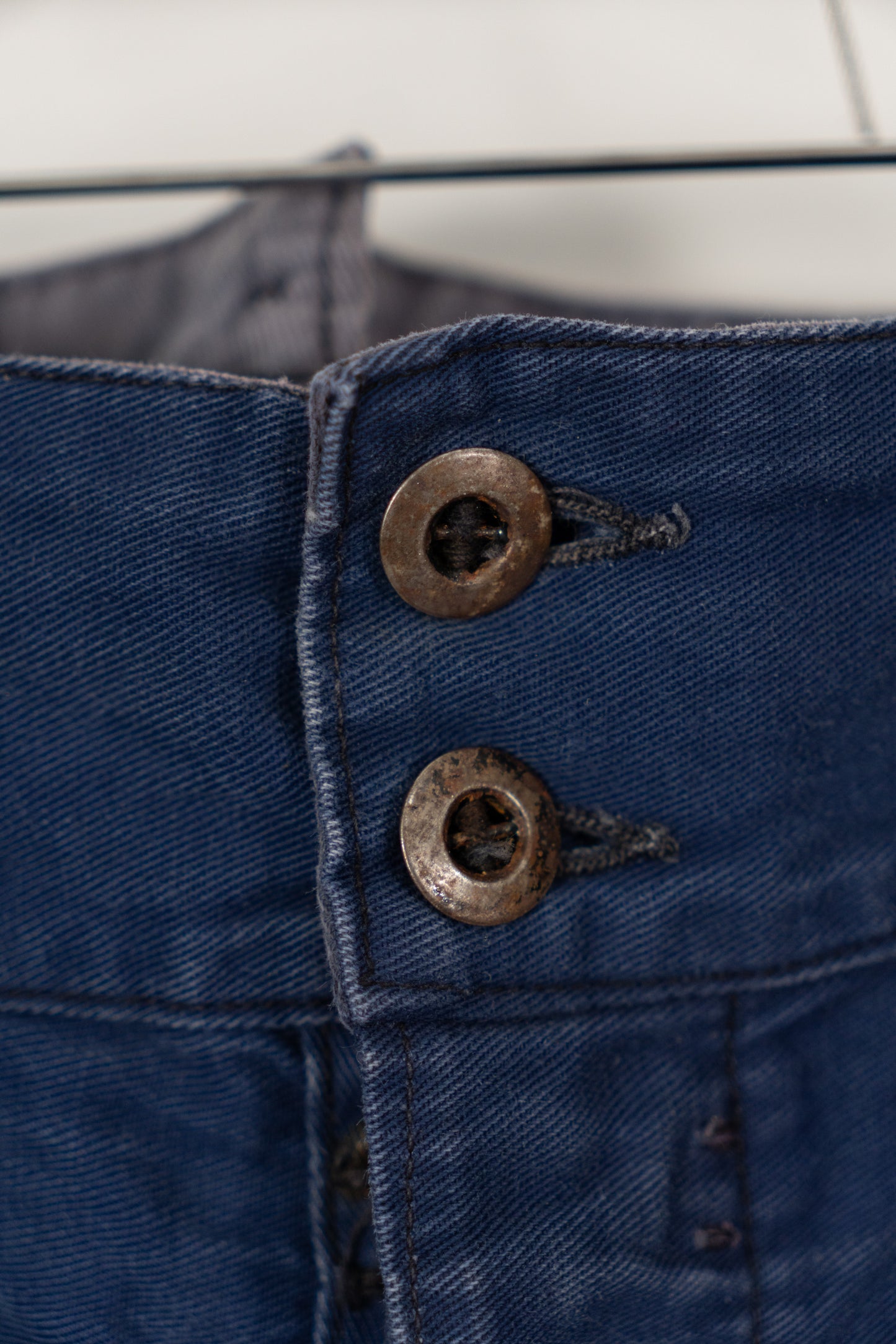 Pantalon de travail français en sergé de coton des années 40 « Saint-Georges »