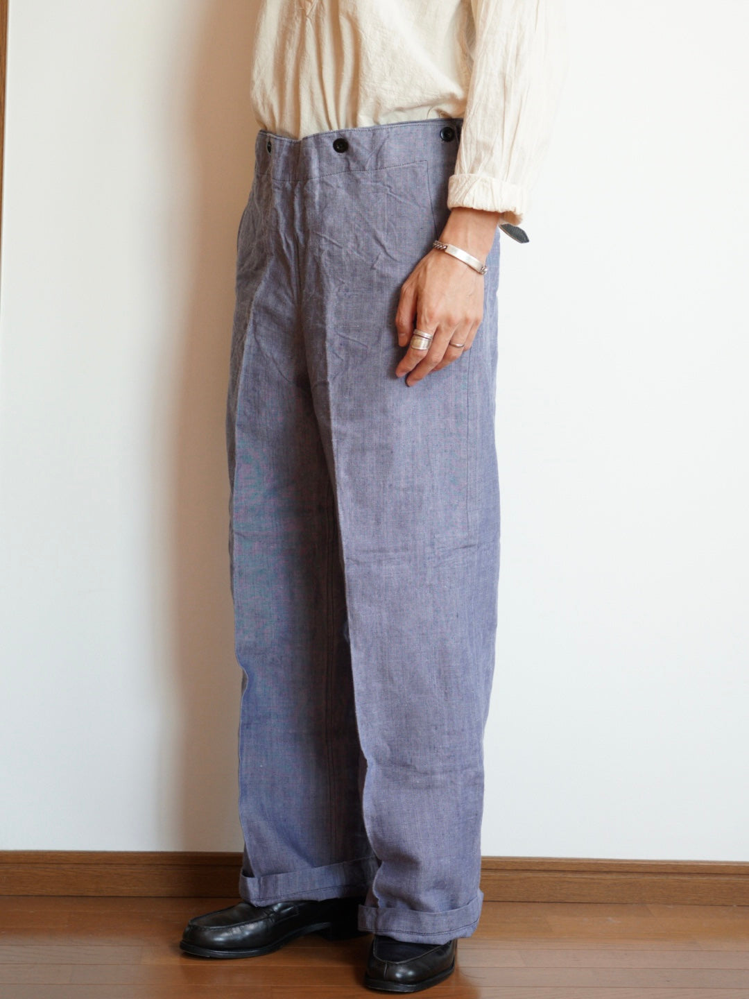 Pantalon en lin rami de marin de la marine française des années 1960, en parfait état