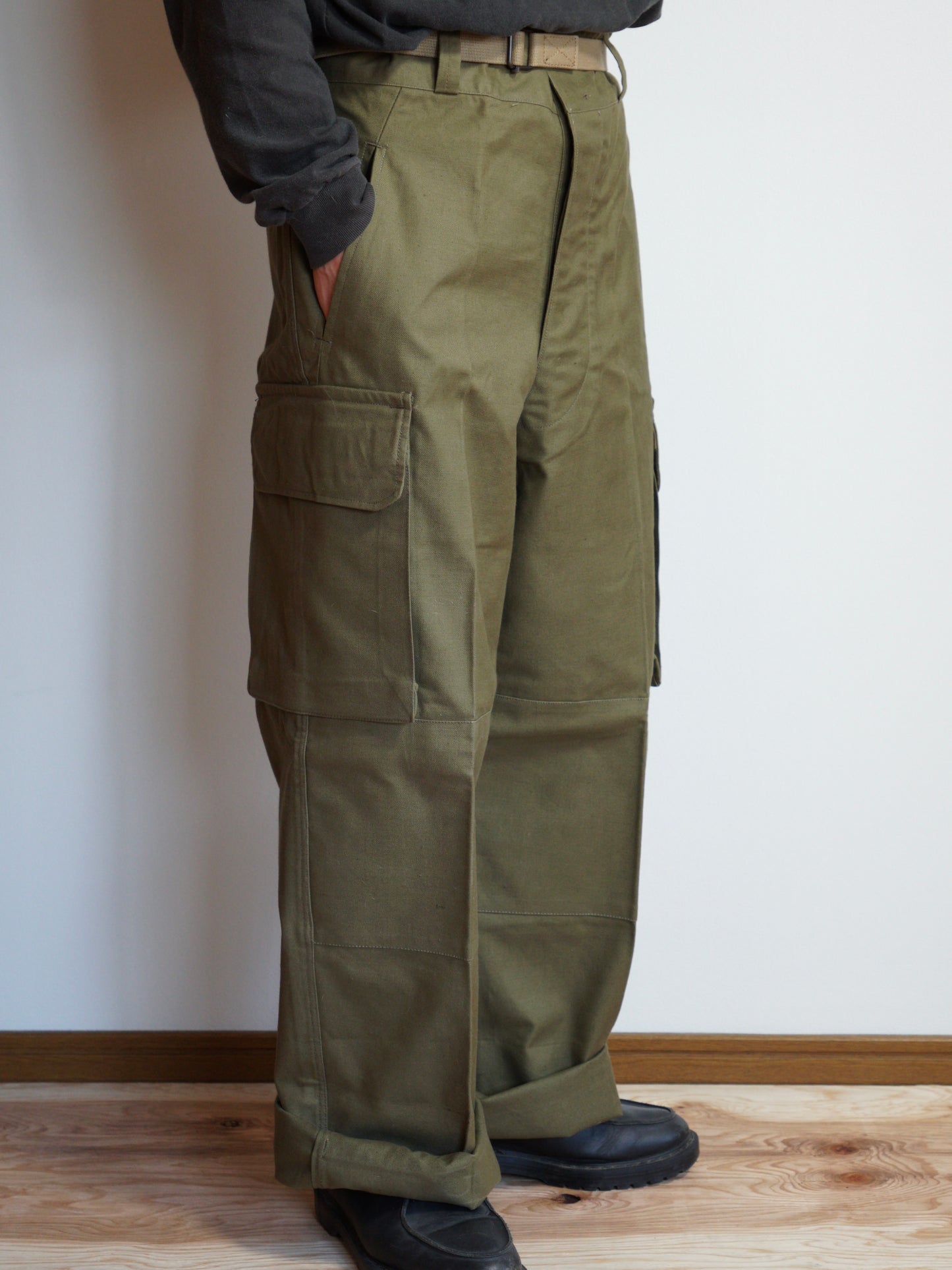Pantalon de campagne M-47 de l'armée française, modèle ancien, boutons métalliques, taille 33, DEADSTOCK