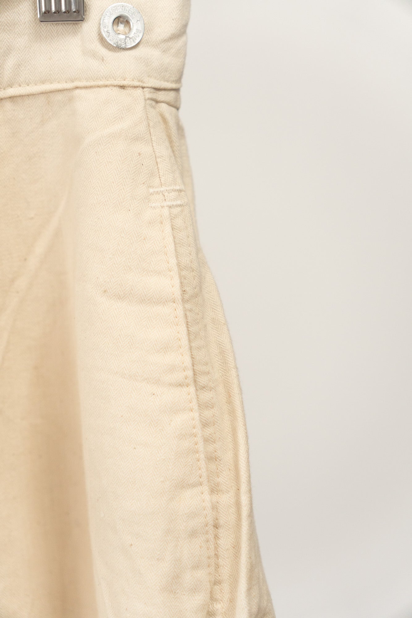 20er Jahre französische Armee Baumwoll-HBT-Bourgeron-Hose DEADSTOCK