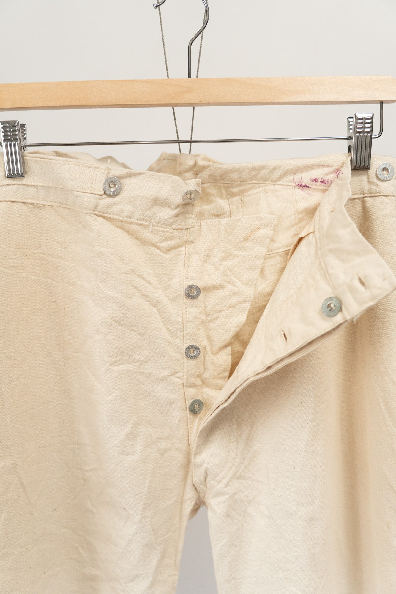 20er Jahre französische Armee Baumwoll-HBT-Bourgeron-Hose DEADSTOCK