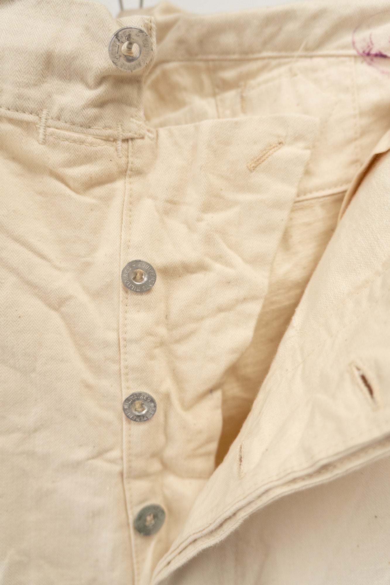 20er Jahre französische Armee Baumwoll-HBT-Bourgeron-Hose DEADSTOCK