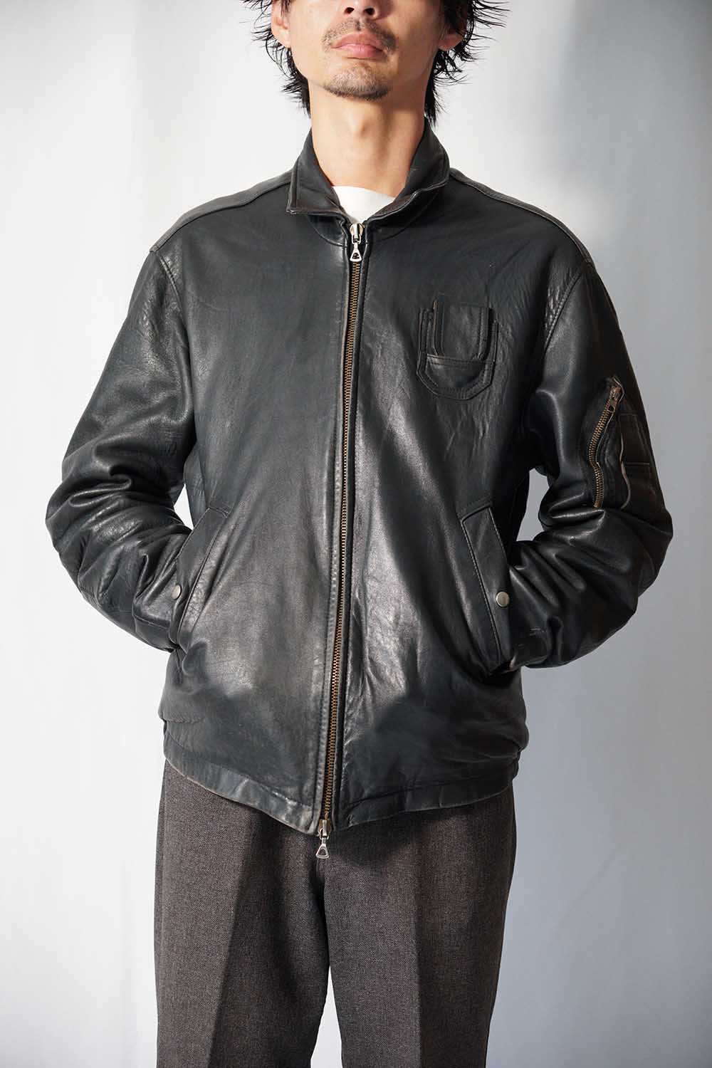 Veste en cuir de pilote de l'armée de l'air française des années 70 « CASSI K6 » en cuir d'agneau