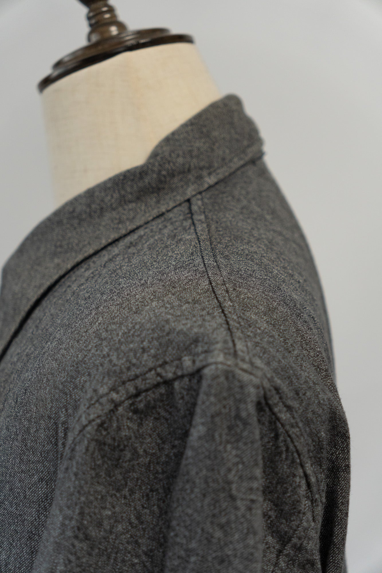 Manteau d'atelier en chambray noir vintage français des années 50