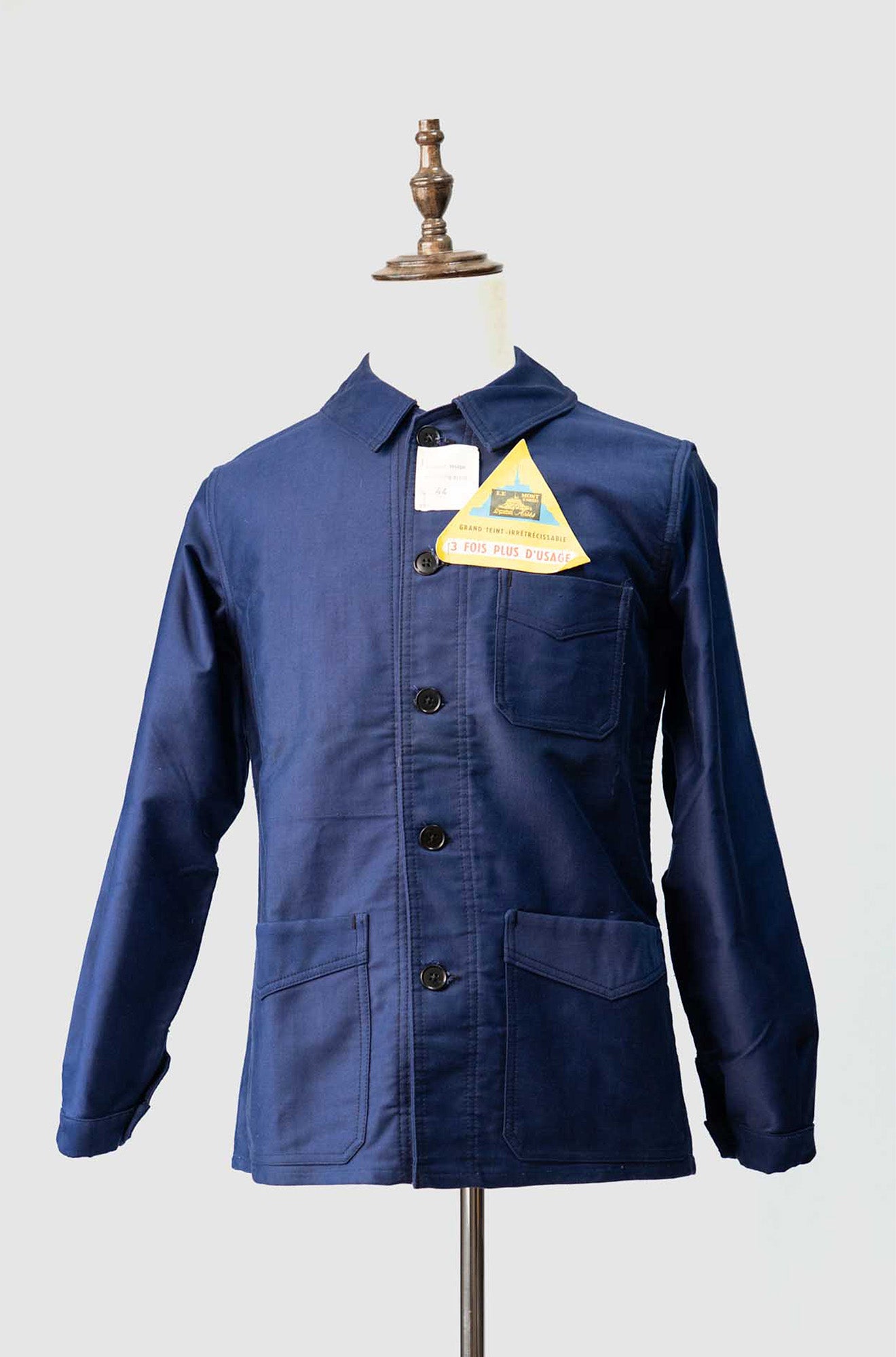 Veste de travail française en moleskine bleue des années 40 « Le Mont St Mitchel » Deadstock taille 44