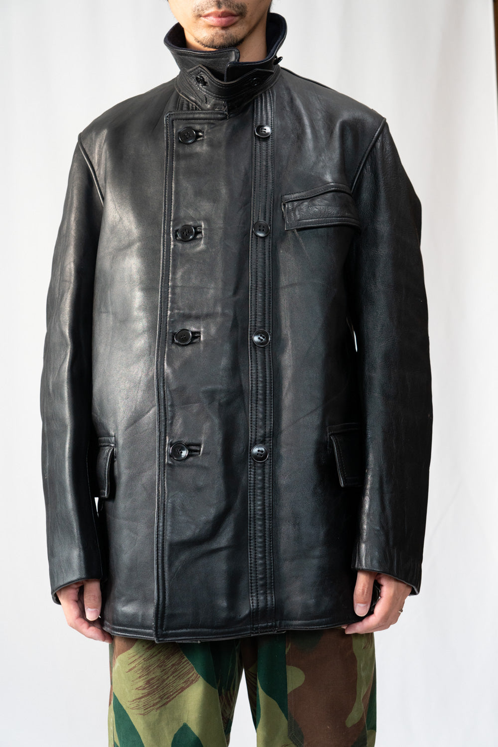 Veste en cuir vintage française Corbusier des années 40-50 « CNET » avec jugulaire