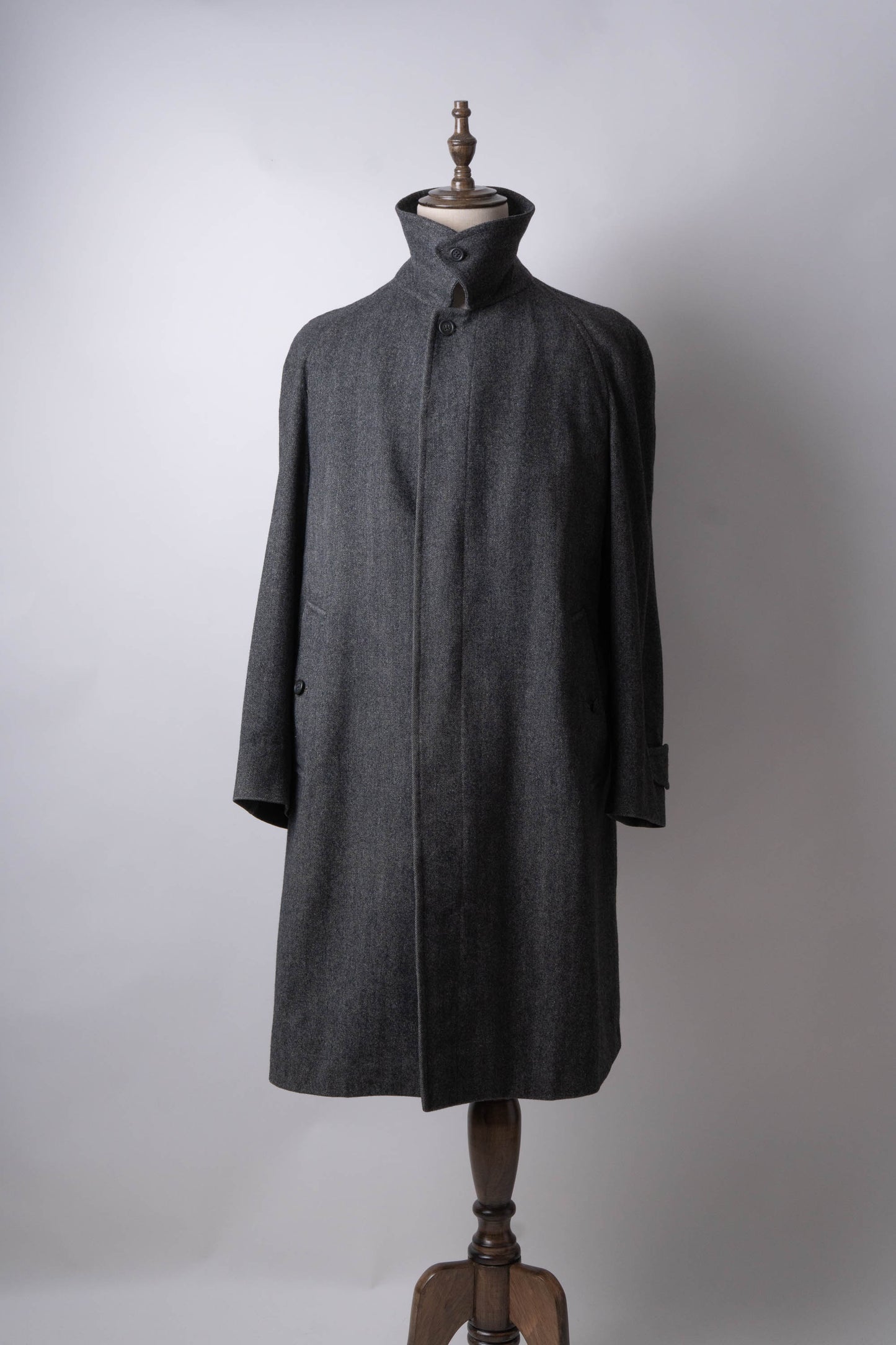 80s burberry herrinbone wool balmacaan coat