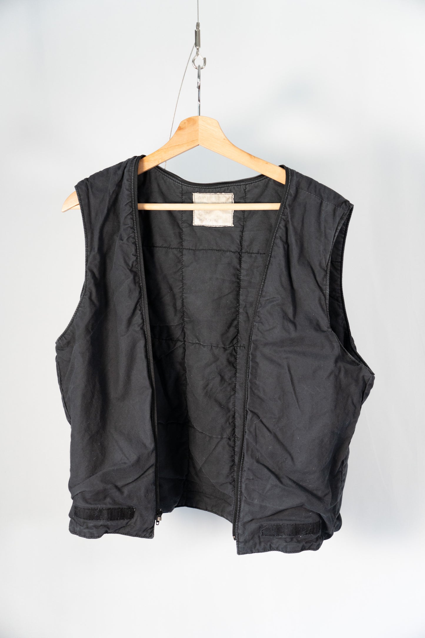Veste de pilote en cuir de l'armée de l'air française des années 70 avec doublure et col en fourrure