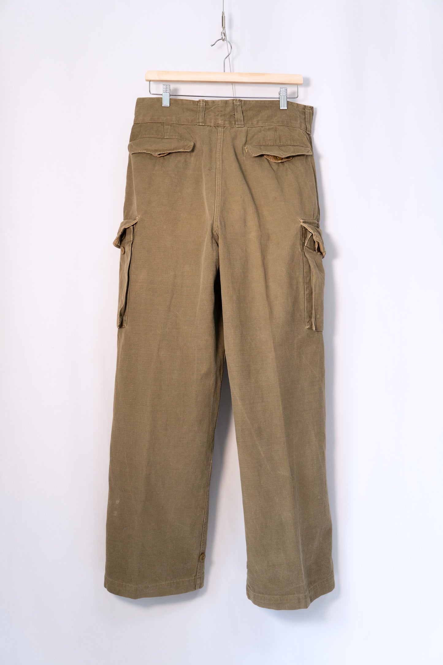 Pantalon de campagne M-47 de l'armée française des années 40, modèle ancien