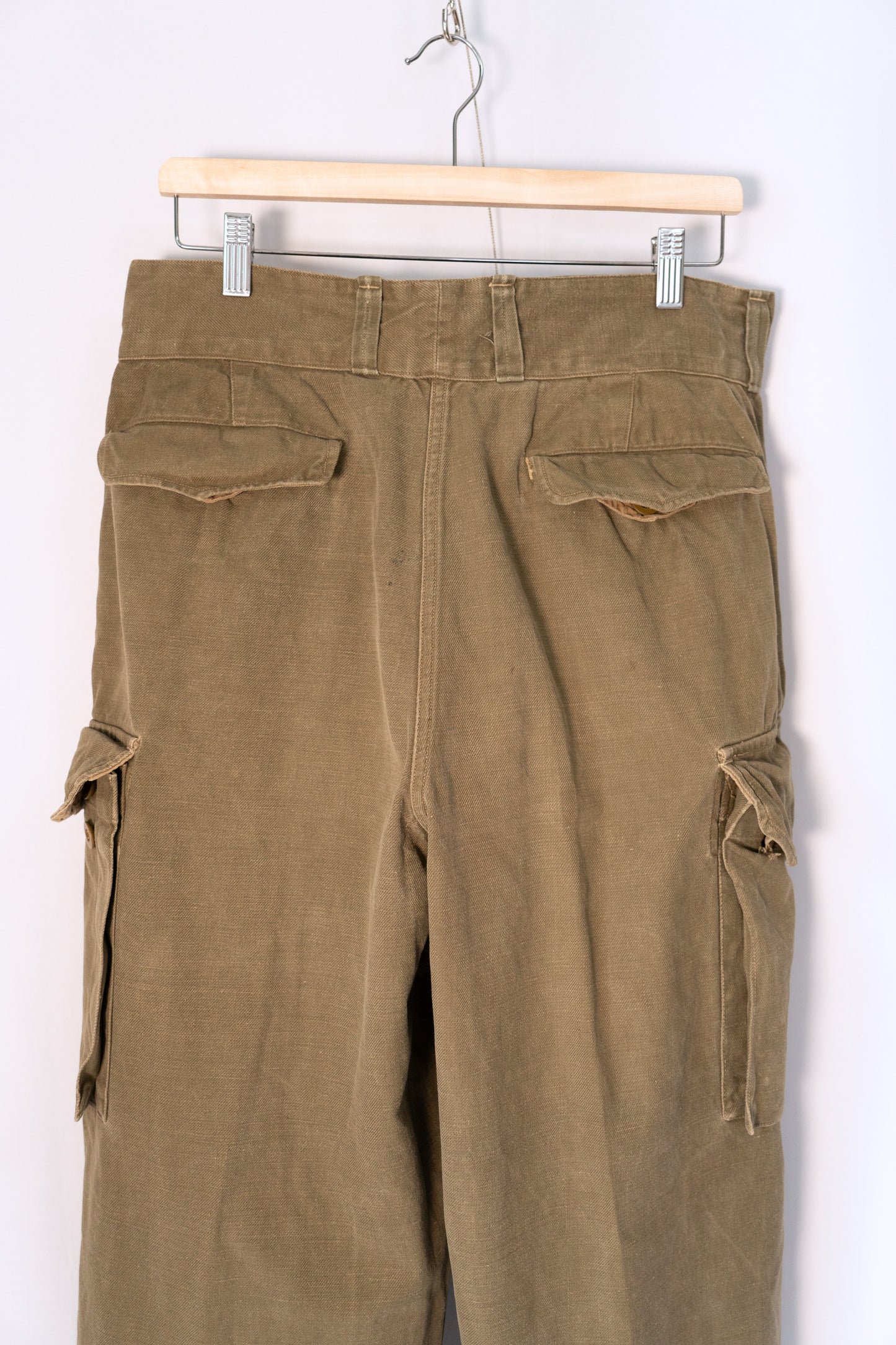 Pantalon de campagne M-47 de l'armée française des années 40, modèle ancien