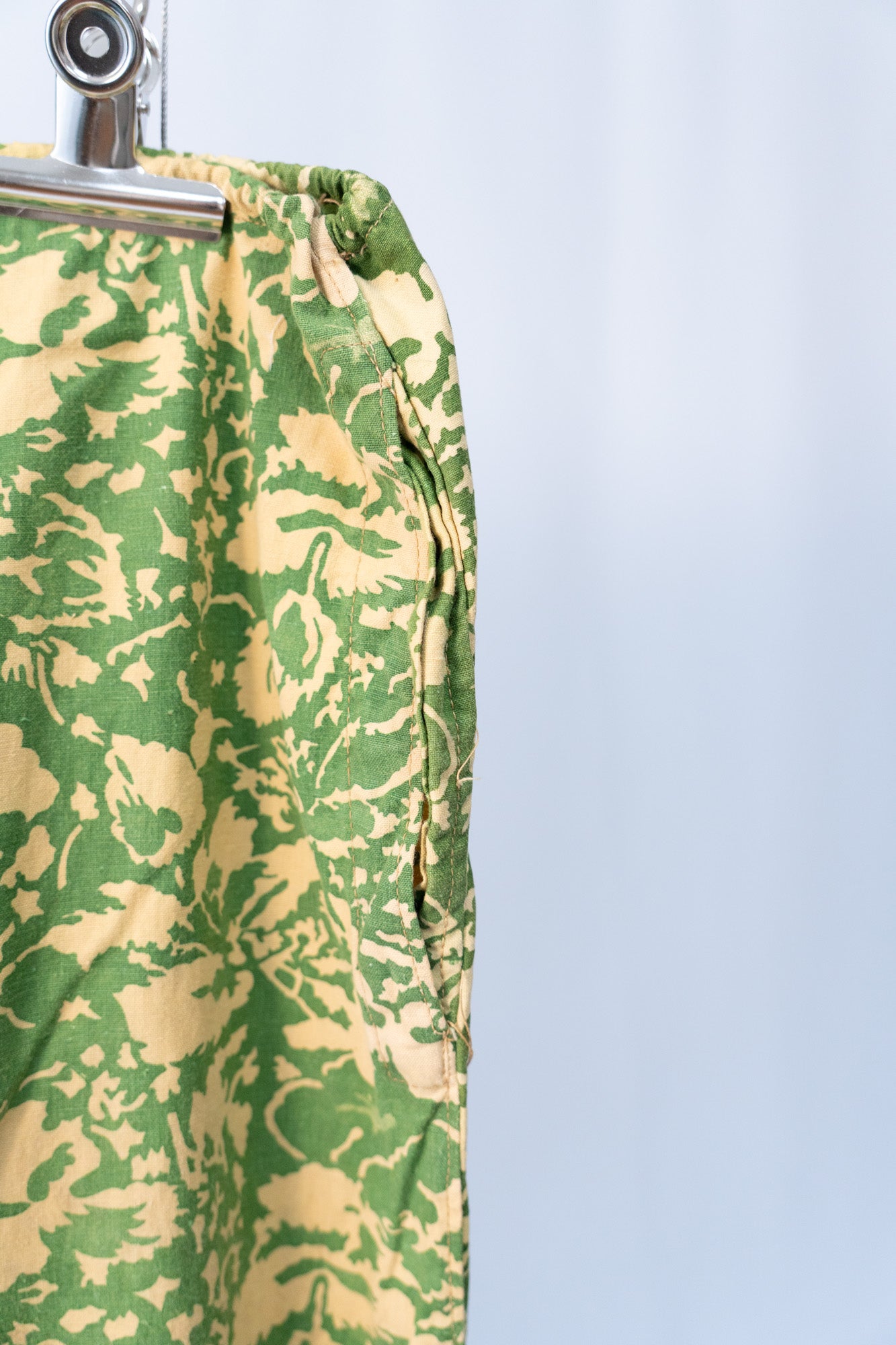 Pantalon de sniper de l'armée roumaine des années 50, camouflage feuille d'été