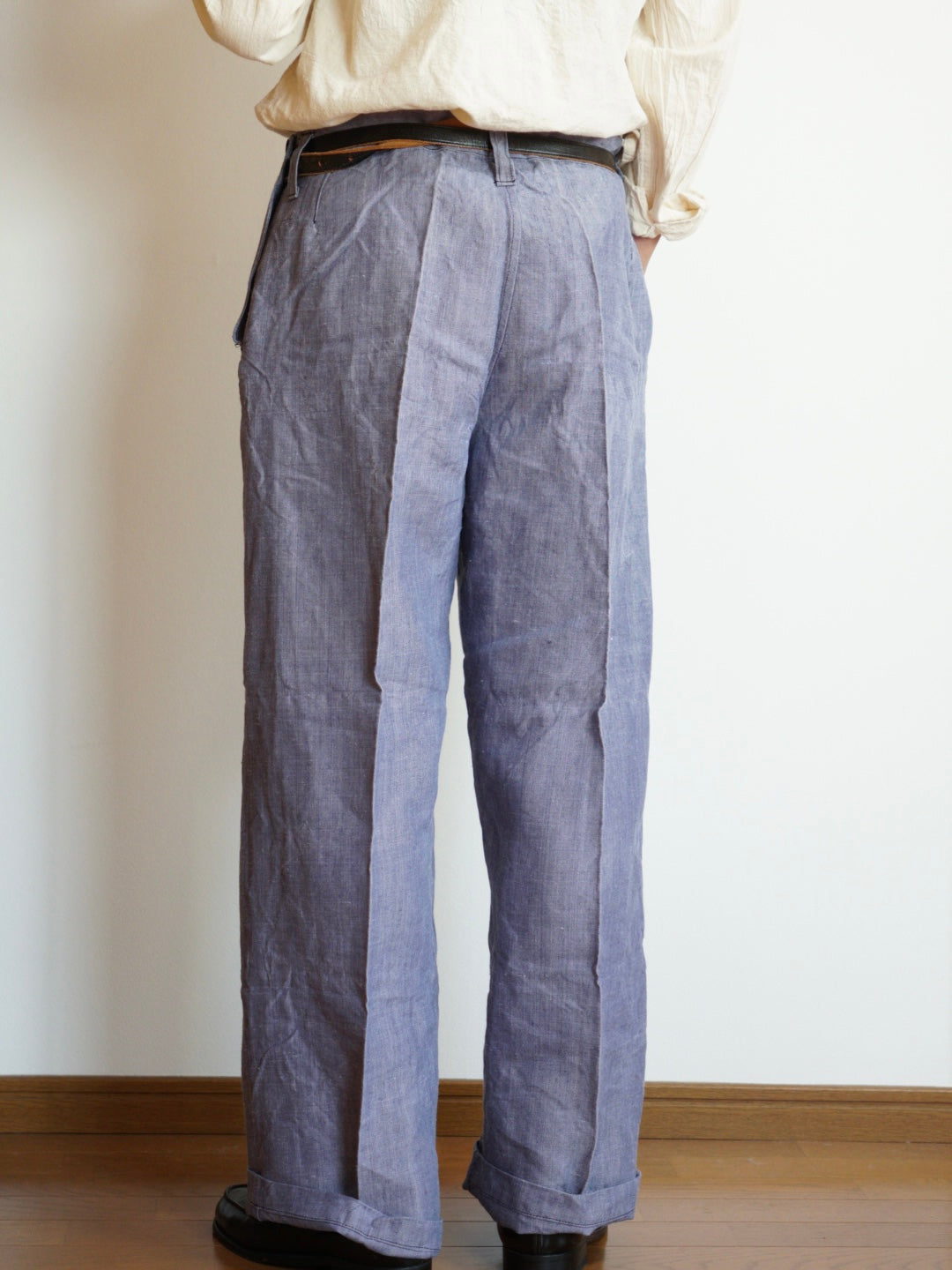 Pantalon en lin rami de marin de la marine française des années 1960, en parfait état