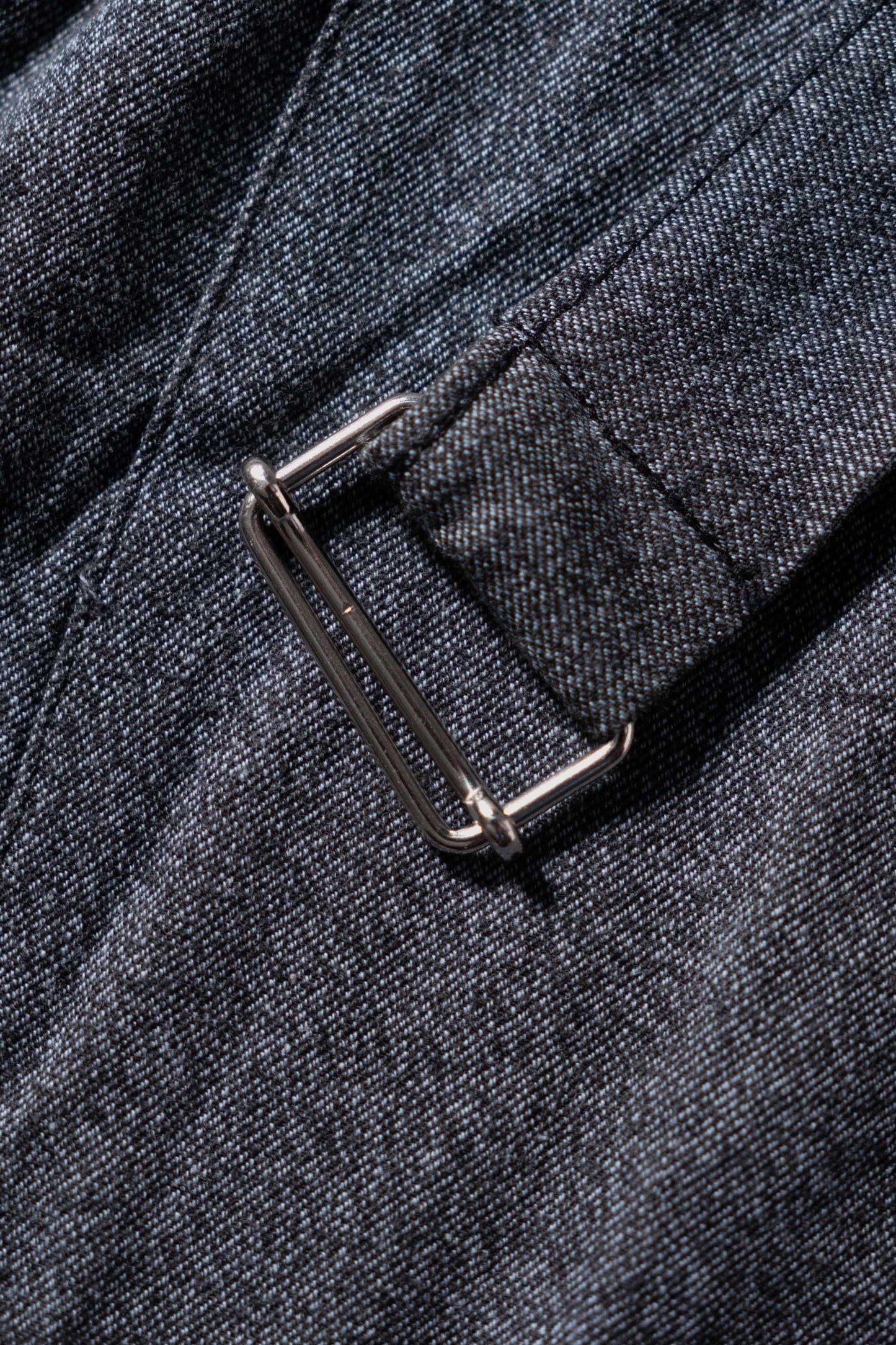 Manteau d'atelier en chambray noir des années 50-60, stock mort