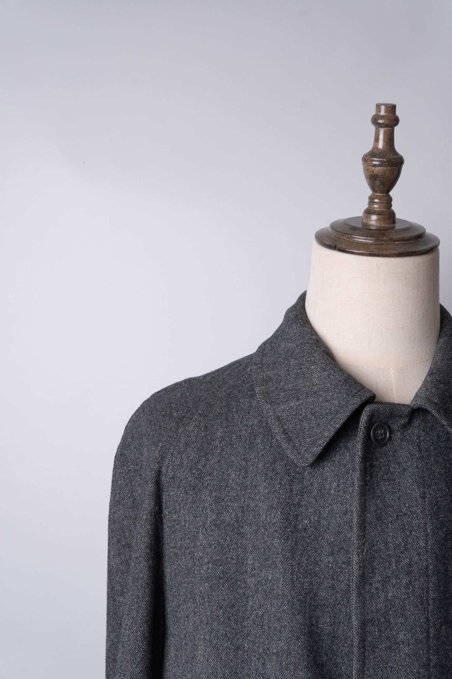 80s burberry herrinbone wool balmacaan coat