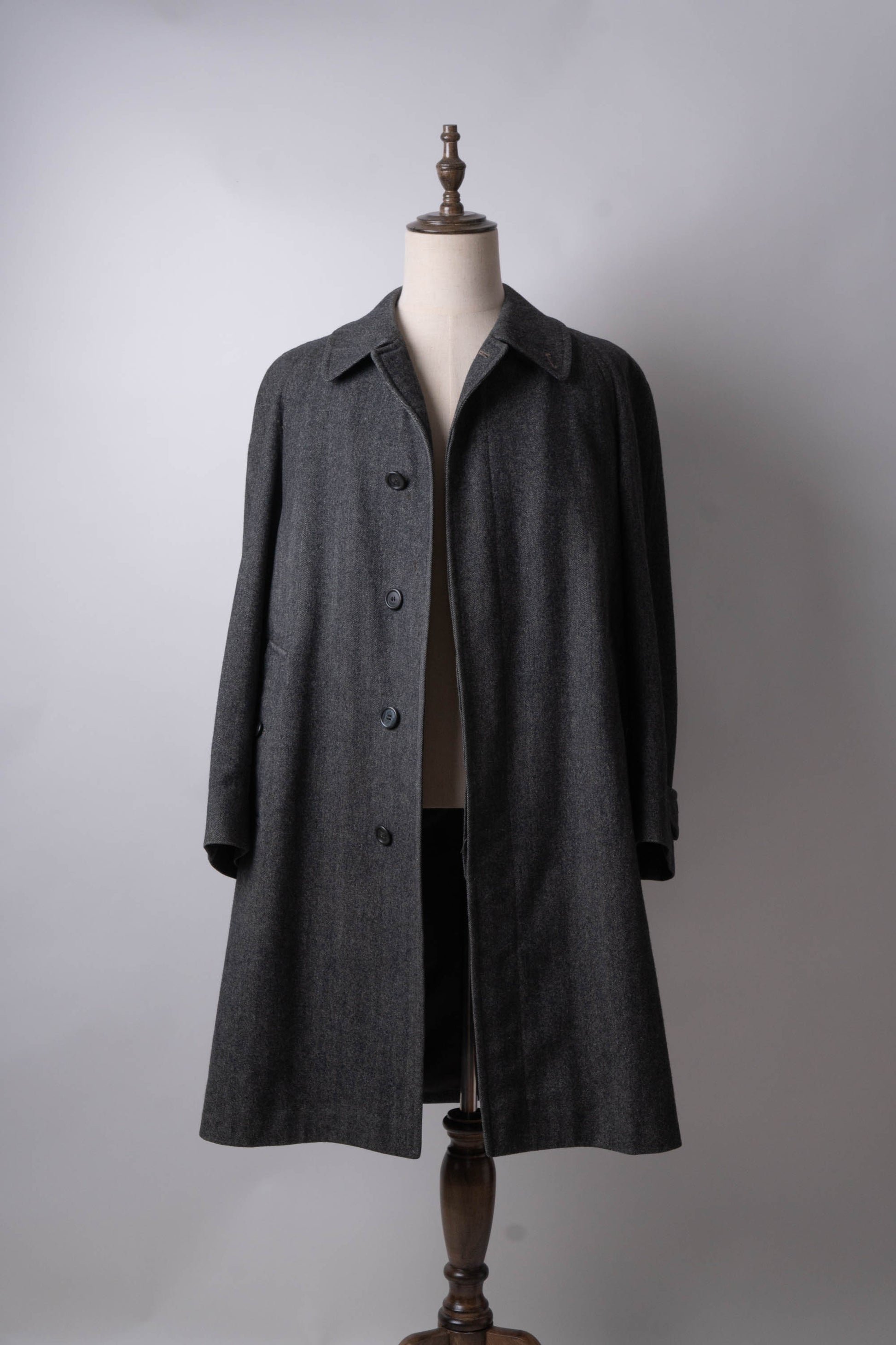 80s burberry herrinbone wool balmacaan coat
